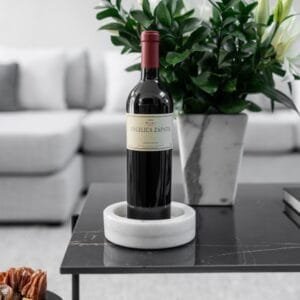 Porta Vinho de Mesa Carrara