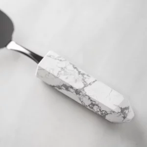 Pá para Bolo Silver Quartzo Howlita