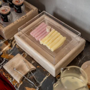 Bandeja de Frios Bespoke Petit Travertino Romano Bruto