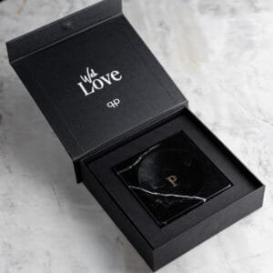 Petit Carré Preto & Caixa Presente Preta